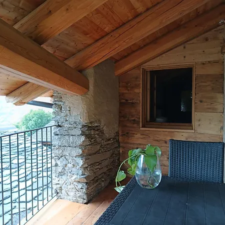 Casa Luzart Codirosso Apartment *