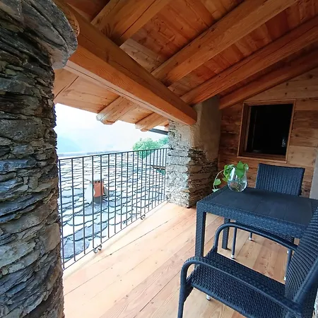 Casa Luzart Codirosso