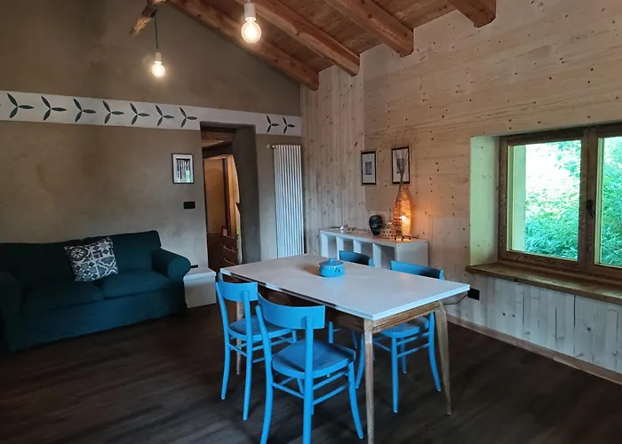 Casa Luzart Codirosso Apartment *